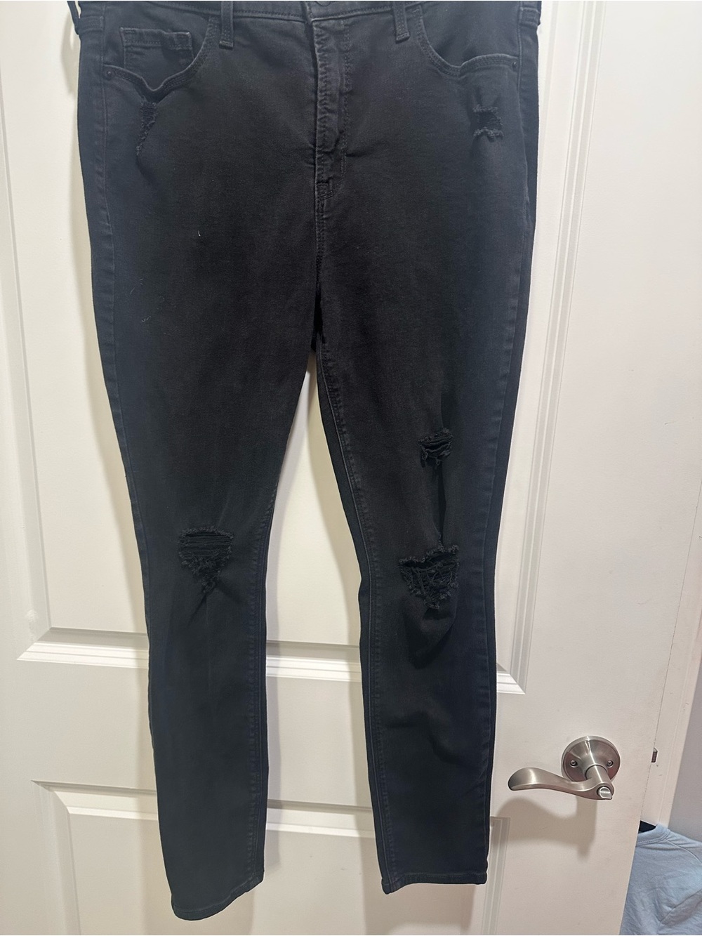 Old Navy Rockstar High Rise Super Skinny Distressed Black Jeans Size 12